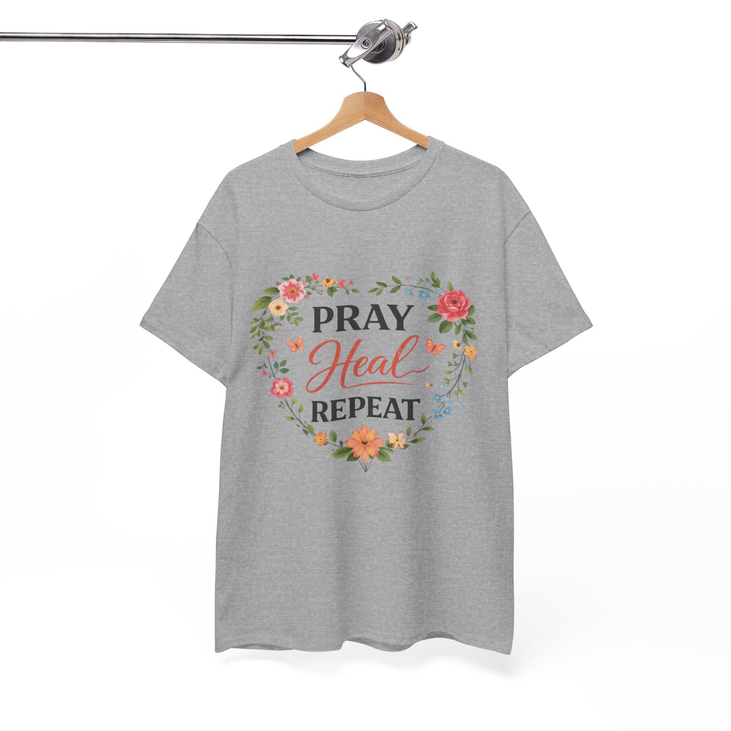 T-Shirt „Pray Heal Repeat“ – Inspirierendes T-Shirt mit Glaubensmotiv