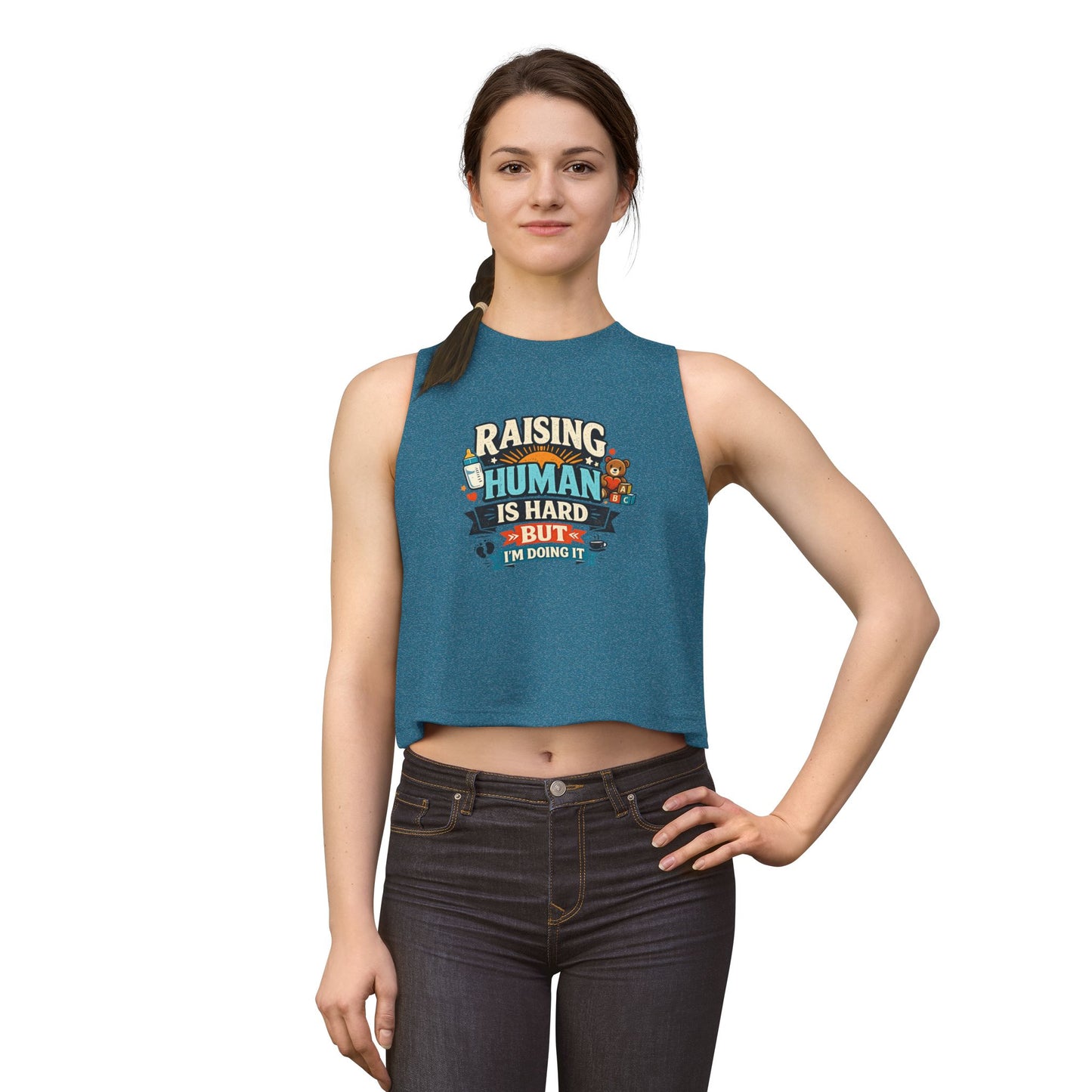 Damen Crop Top — „Kinder großzuziehen ist schwer, aber ich mach’s trotzdem“ Mama Humor