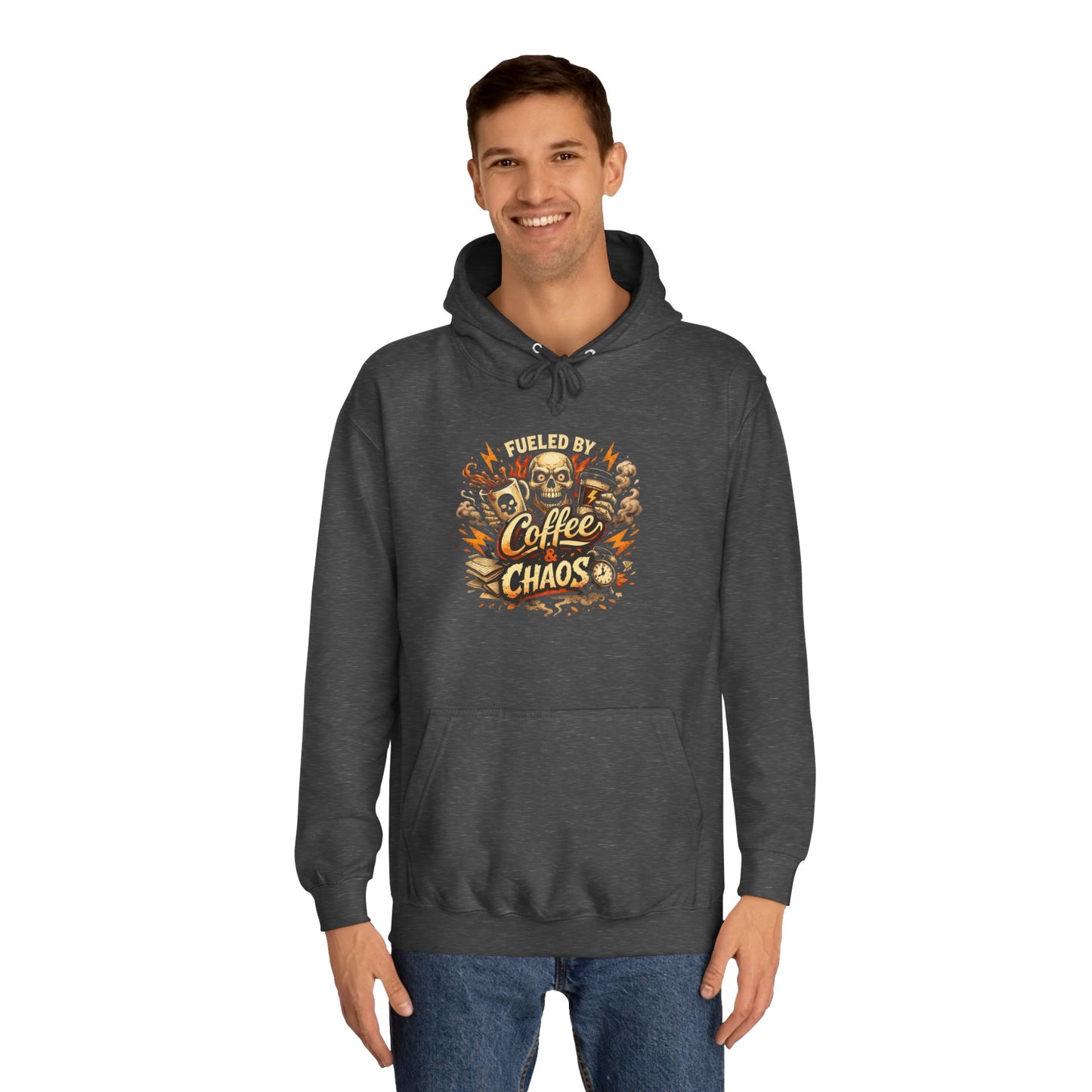 Fueled by Coffee and Chaos Hoodie – College Student Hoodie mit Grafik