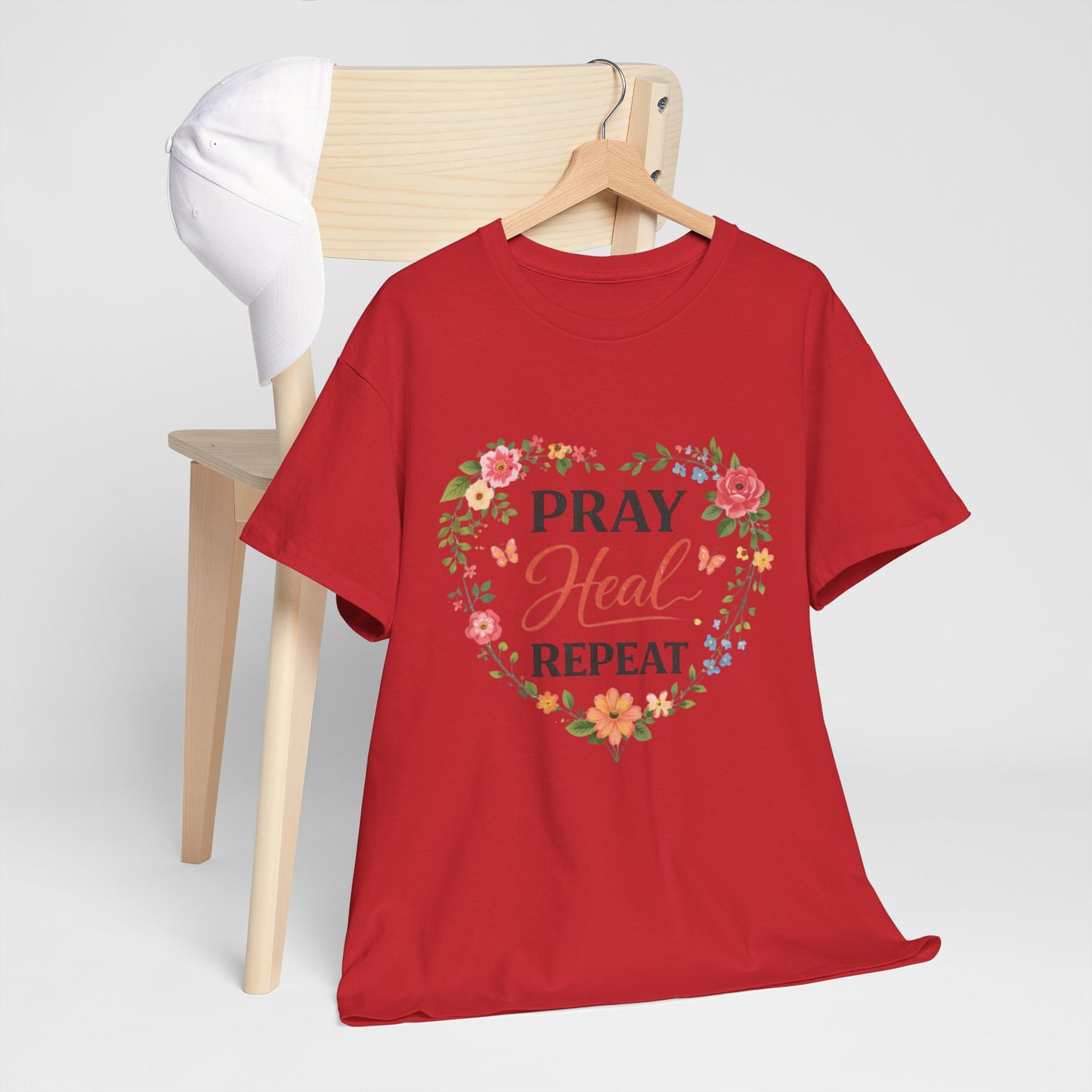 T-Shirt „Pray Heal Repeat“ – Inspirierendes T-Shirt mit Glaubensmotiv