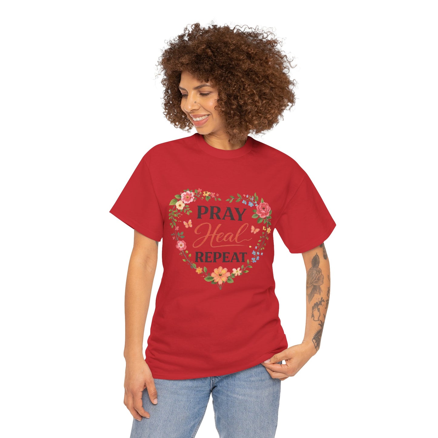 T-Shirt „Pray Heal Repeat“ – Inspirierendes T-Shirt mit Glaubensmotiv